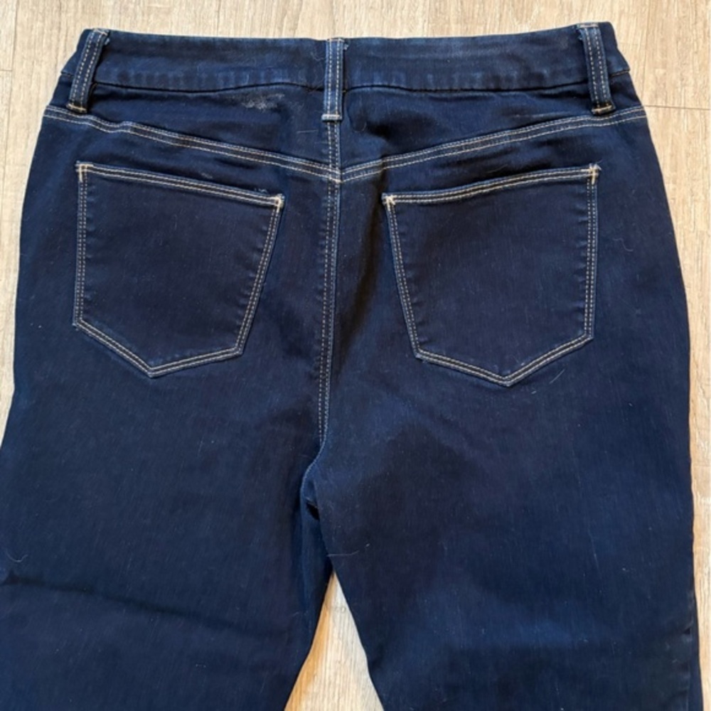 Chico’s size 0 Cropped Dark Blue Women's Jeans (small equivalent) - Picture 9 of 9